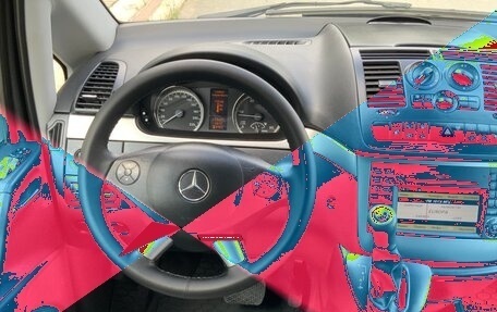 Mercedes-Benz Viano, 2011 год, 1 870 000 рублей, 34 фотография