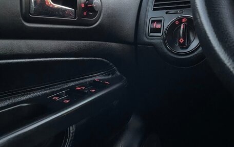 Volkswagen Jetta IV, 2003 год, 550 000 рублей, 5 фотография