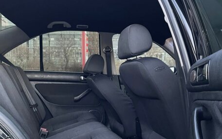 Volkswagen Jetta IV, 2003 год, 550 000 рублей, 9 фотография