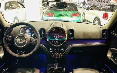 MINI Countryman II (F60), 2020 год, 3 280 000 рублей, 5 фотография