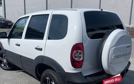 Chevrolet Niva I рестайлинг, 2019 год, 998 000 рублей, 11 фотография
