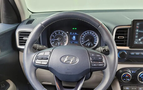 Hyundai Venue I, 2021 год, 1 900 000 рублей, 10 фотография