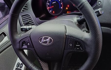 Hyundai Solaris II рестайлинг, 2013 год, 950 000 рублей, 6 фотография