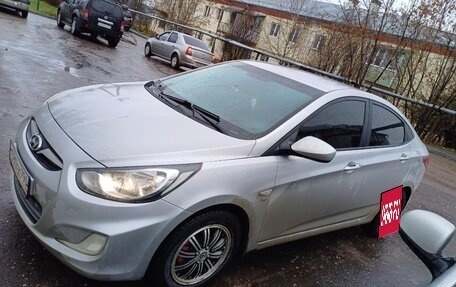 Hyundai Solaris II рестайлинг, 2013 год, 950 000 рублей, 10 фотография