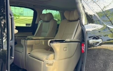 Toyota Vellfire II, 2022 год, 7 600 334 рублей, 7 фотография