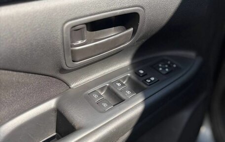 Mitsubishi Outlander III рестайлинг 3, 2021 год, 2 100 000 рублей, 13 фотография