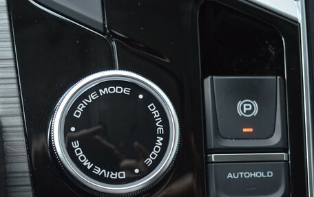Geely Atlas, 2022 год, 1 990 000 рублей, 13 фотография
