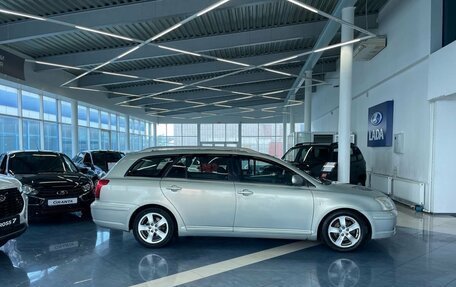 Toyota Avensis III рестайлинг, 2005 год, 699 900 рублей, 5 фотография