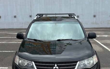 Mitsubishi Outlander III рестайлинг 3, 2008 год, 888 000 рублей, 2 фотография