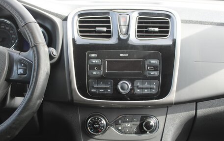 Renault Sandero II рестайлинг, 2018 год, 975 000 рублей, 10 фотография