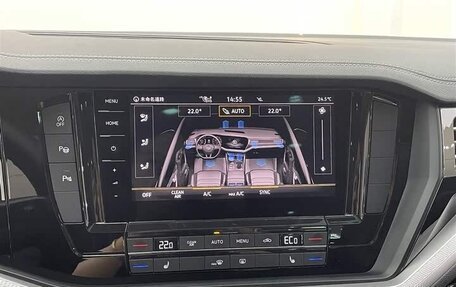 Volkswagen Touareg III, 2021 год, 3 535 000 рублей, 11 фотография