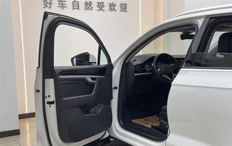 Volkswagen Touareg III, 2021 год, 3 535 000 рублей, 6 фотография