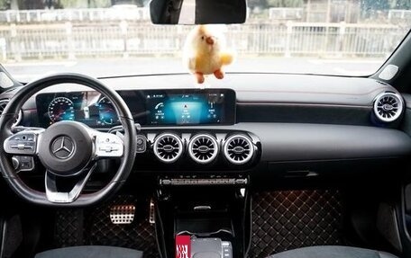 Mercedes-Benz CLA, 2022 год, 2 621 887 рублей, 8 фотография