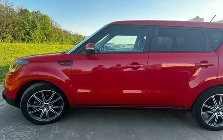 KIA Soul II рестайлинг, 2018 год, 1 920 000 рублей, 8 фотография
