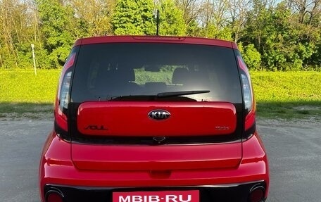 KIA Soul II рестайлинг, 2018 год, 1 920 000 рублей, 6 фотография