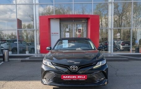 Toyota Camry, 2020 год, 2 470 000 рублей, 2 фотография
