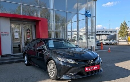 Toyota Camry, 2020 год, 2 470 000 рублей, 3 фотография