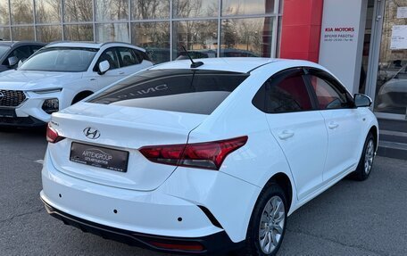 Hyundai Solaris II рестайлинг, 2020 год, 1 565 000 рублей, 6 фотография