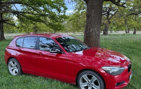BMW 1 серия, 2012 год, 1 200 000 рублей, 3 фотография