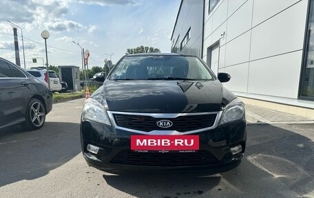 KIA cee'd I рестайлинг, 2010 год, 649 000 рублей, 2 фотография
