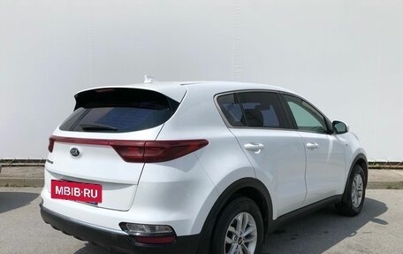 KIA Sportage IV рестайлинг, 2018 год, 1 880 000 рублей, 2 фотография