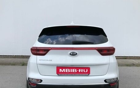 KIA Sportage IV рестайлинг, 2018 год, 1 880 000 рублей, 6 фотография