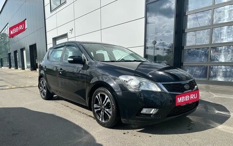 KIA cee'd I рестайлинг, 2010 год, 649 000 рублей, 3 фотография