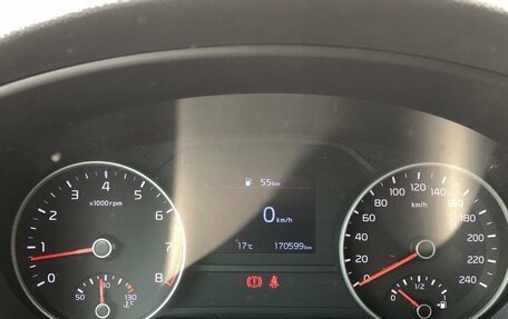 KIA Sportage IV рестайлинг, 2018 год, 1 880 000 рублей, 14 фотография