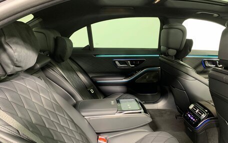 Mercedes-Benz S-Класс, 2024 год, 25 163 748 рублей, 25 фотография