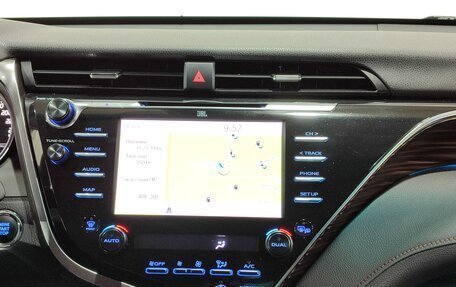 Toyota Camry, 2019 год, 3 100 000 рублей, 16 фотография