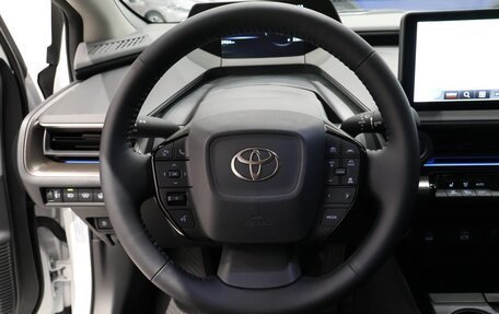 Toyota Prius IV XW50, 2024 год, 3 620 013 рублей, 11 фотография