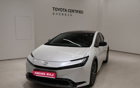 Toyota Prius IV XW50, 2024 год, 3 620 013 рублей, 4 фотография