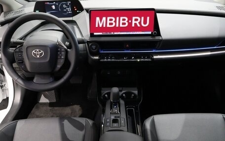 Toyota Prius IV XW50, 2024 год, 3 620 013 рублей, 13 фотография