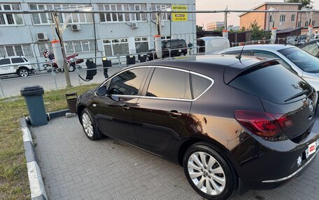 Opel Astra J, 2015 год, 1 130 000 рублей, 6 фотография