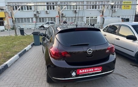 Opel Astra J, 2015 год, 1 130 000 рублей, 7 фотография