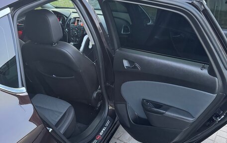 Opel Astra J, 2015 год, 1 130 000 рублей, 16 фотография
