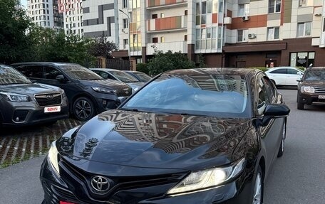 Toyota Camry, 2019 год, 2 500 000 рублей, 11 фотография