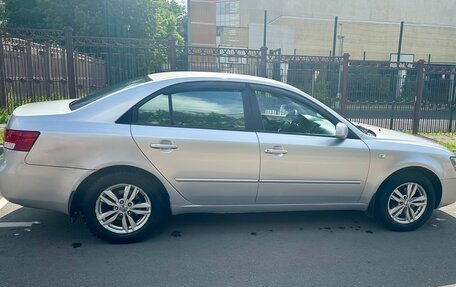 Hyundai Sonata VI, 2007 год, 590 000 рублей, 2 фотография