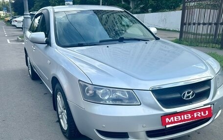 Hyundai Sonata VI, 2007 год, 590 000 рублей, 5 фотография