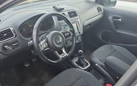 Volkswagen Polo VI (EU Market), 2018 год, 1 480 000 рублей, 2 фотография