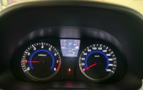 Hyundai Solaris II рестайлинг, 2015 год, 729 000 рублей, 7 фотография