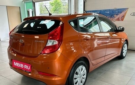 Hyundai Solaris II рестайлинг, 2015 год, 729 000 рублей, 3 фотография