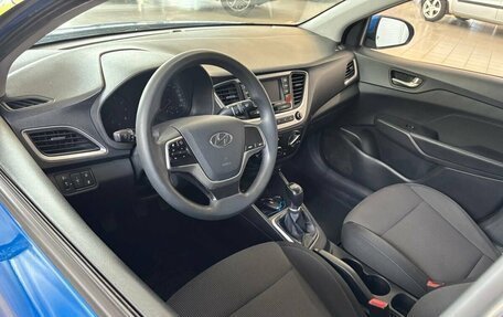 Hyundai Solaris II рестайлинг, 2018 год, 1 285 000 рублей, 9 фотография