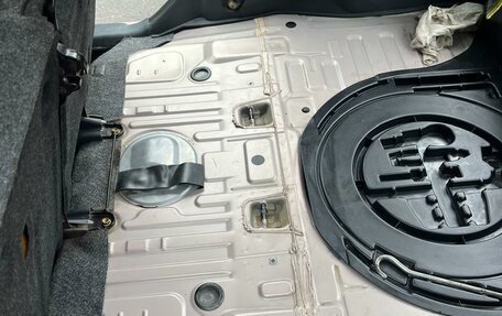Toyota Vitz, 2001 год, 445 000 рублей, 10 фотография