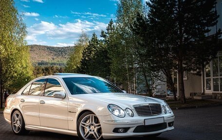 Mercedes-Benz E-Класс AMG, 2004 год, 2 550 000 рублей, 2 фотография