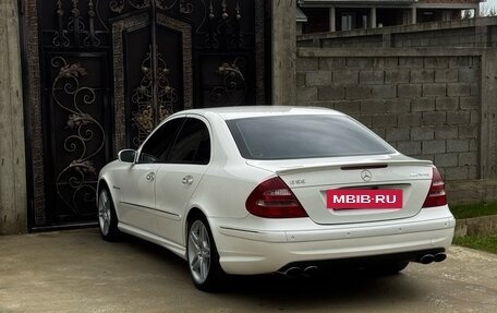 Mercedes-Benz E-Класс AMG, 2004 год, 2 550 000 рублей, 15 фотография
