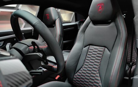 Lamborghini Urus I, 2022 год, 33 900 000 рублей, 17 фотография