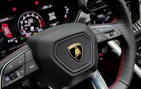 Lamborghini Urus I, 2022 год, 33 900 000 рублей, 31 фотография