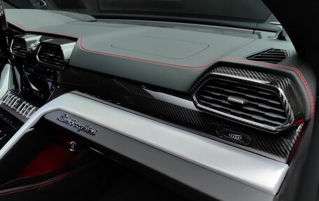 Lamborghini Urus I, 2022 год, 33 900 000 рублей, 39 фотография