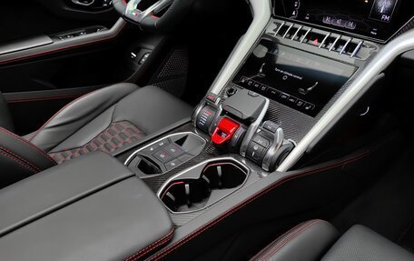 Lamborghini Urus I, 2022 год, 33 900 000 рублей, 37 фотография